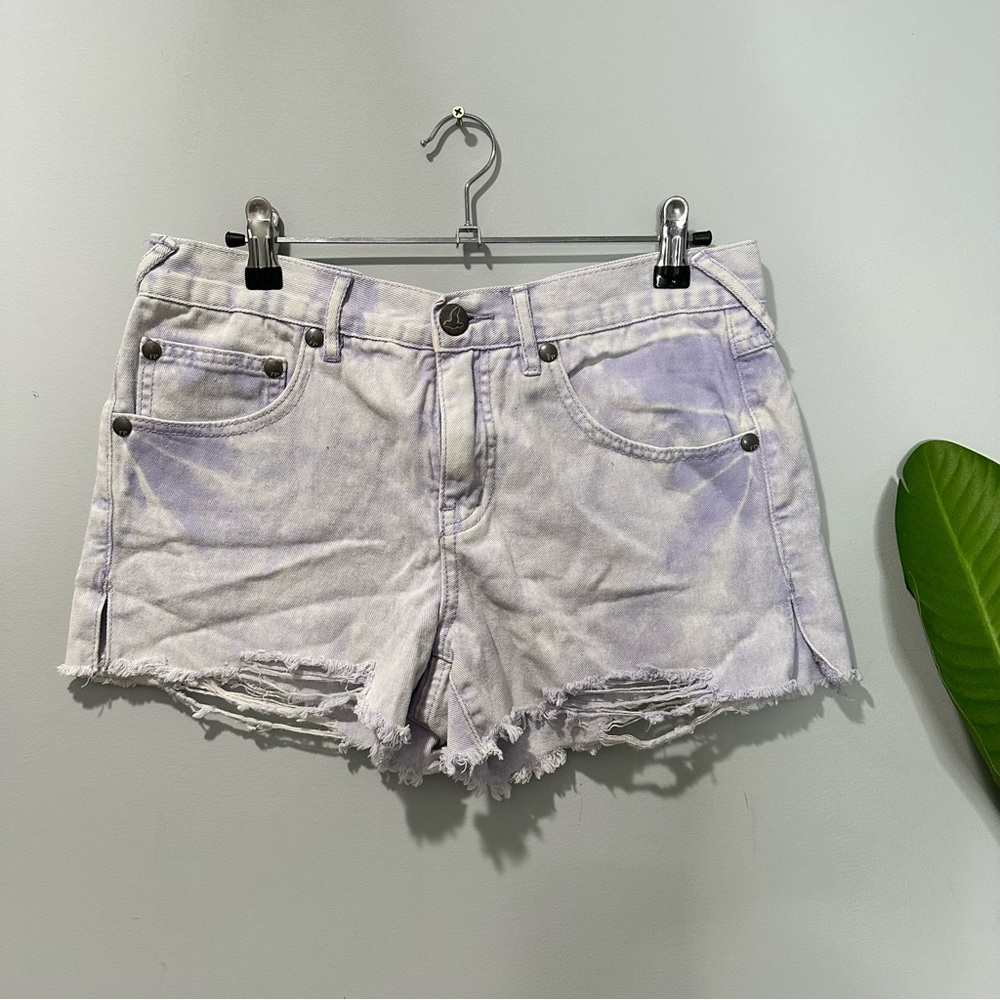 Free People Lavender Distressed Denim Shorts Size 27” Waist